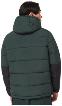 Oakley Tahoe Puffy RC Jacket -Ski Uitrustings Winkel oakley tahoe puffy rc jacket hunter green blackout xs hunter green blackout 3