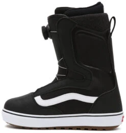 Vans Aura OG -Ski Uitrustings Winkel vans aura og black white 7 us 39 eur black white 5