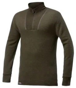 Woolpower Zip Turtleneck 200 9 Woolpower Zip Turtleneck 200 -Ski Uitrustings Winkel woolpower zip turtleneck 200 pine green xxs pine green 0
